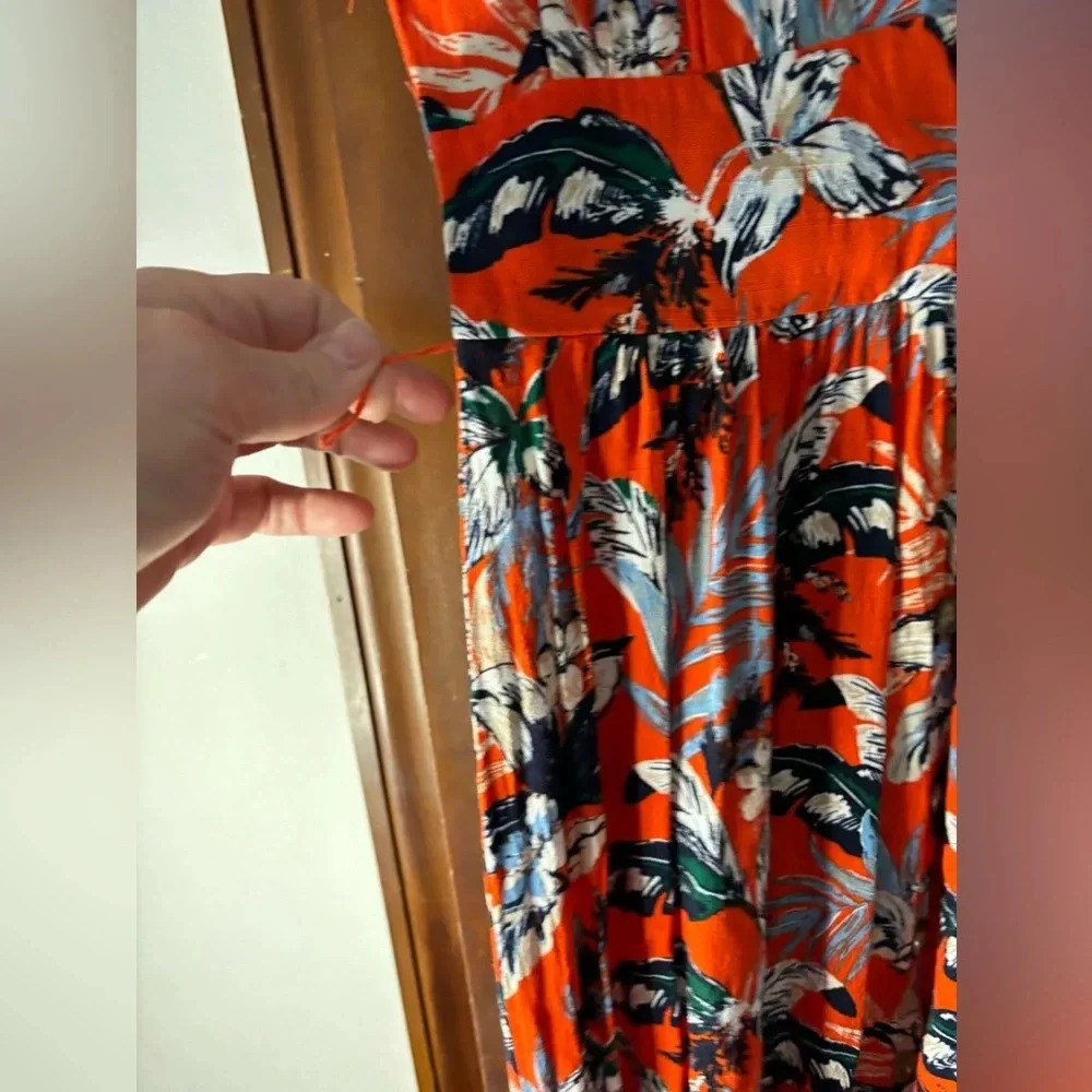LOFT Midi Dress Red Floral Tropical Fit Flare 2p missing belt but still cute - Picture 2 of 9
